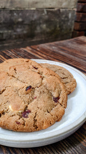 White Chocolate and Cranberry Cookie (pack of 4)